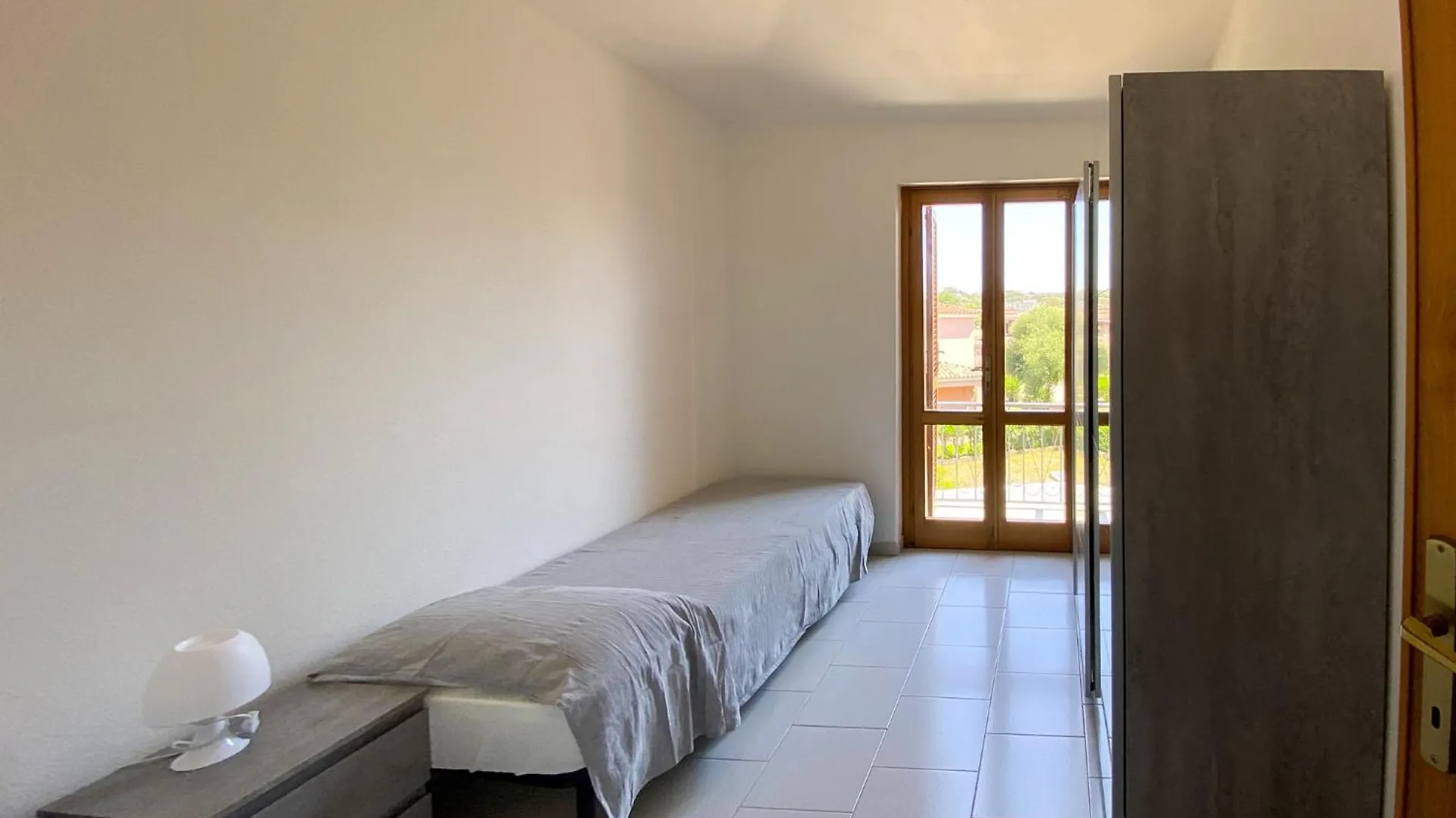 Le Residenze Bonsai Apartment San Teodoro  Italy